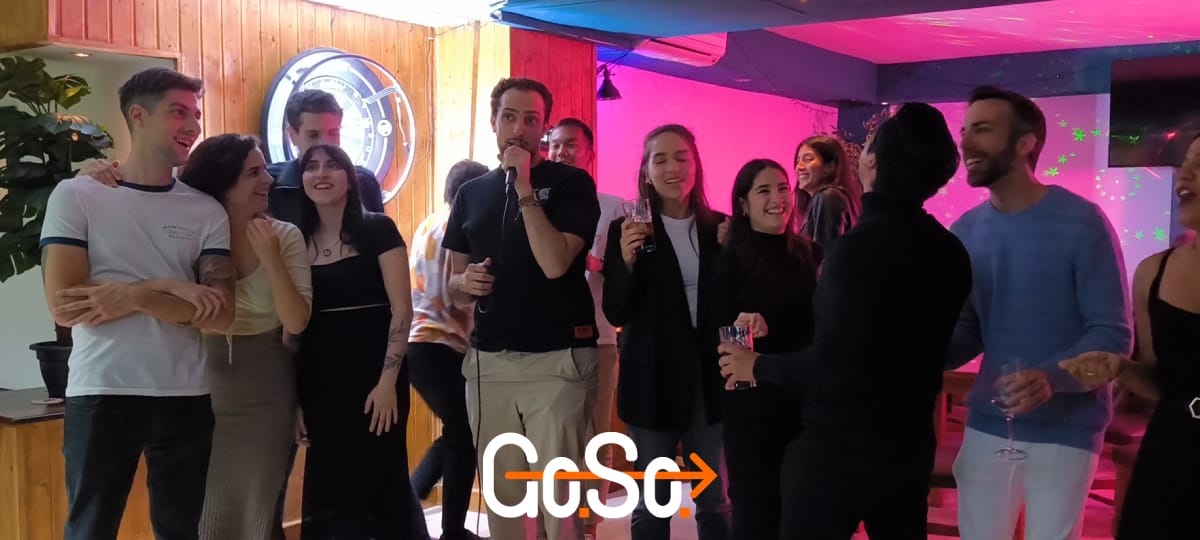 🎤 Noche de Karaoke en Fuengirola