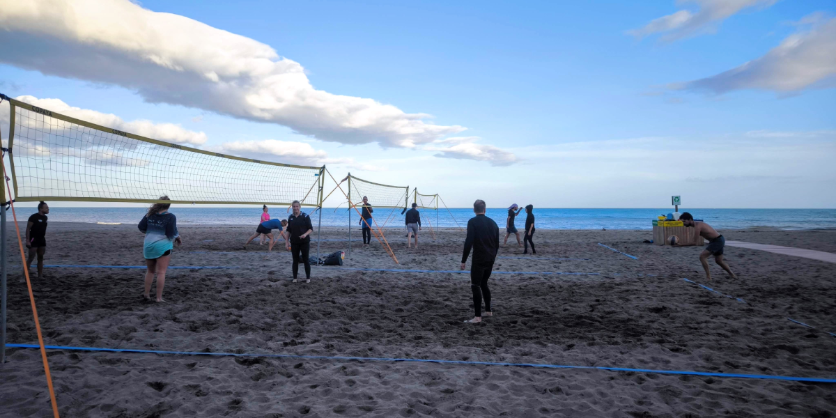 🏐 Beach Volley Social en Marbella para Todos los Niveles